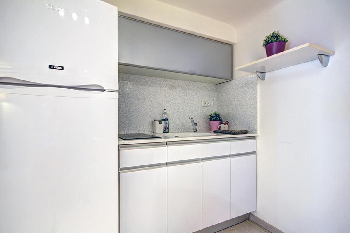 Lisetta - By Beach Apartments Tlv Тель-Авив Экстерьер фото