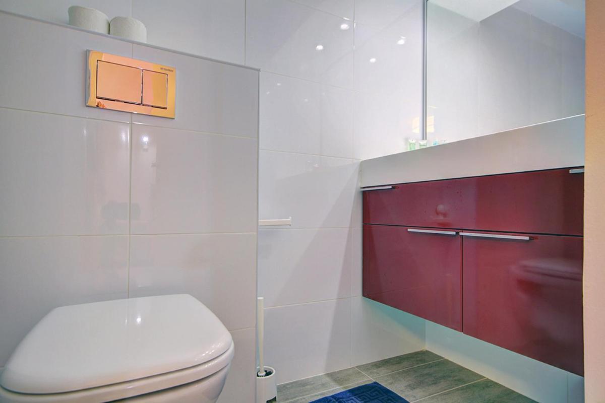Lisetta - By Beach Apartments Tlv Тель-Авив Экстерьер фото